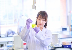 研究開発現場イメージ